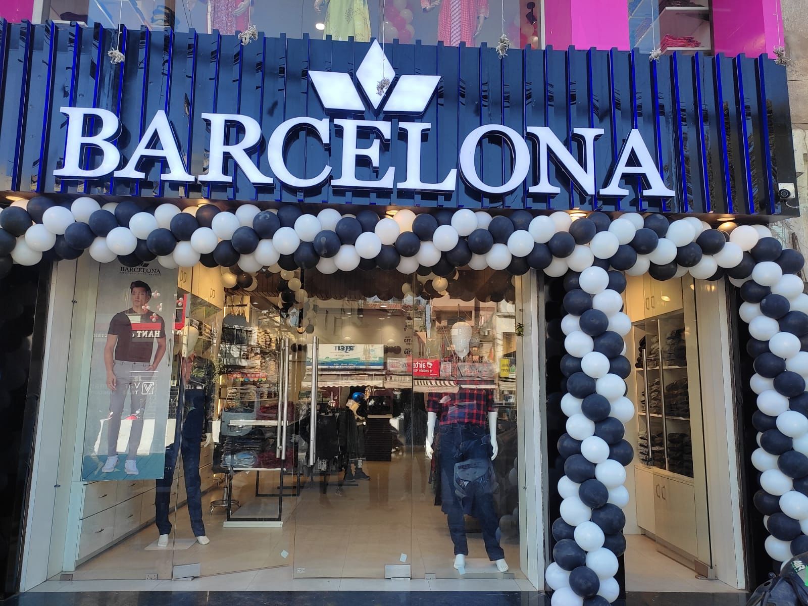 Jack & Jones expands its retail presence in Barcelona with new store